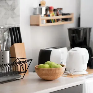 https://two-bedroom-modern-apt-10-min-from-city-center.hotels-of-thessaloniki.com