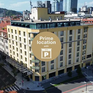 verificați disponibilitatea