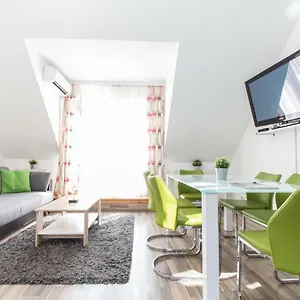 Daire Karmeliter Flat | Contactless Check-in, Viyana