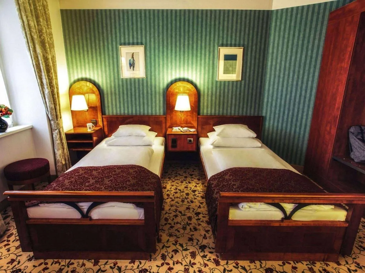 ****  Mercure Grand Hotel Biedermeier Wien Österrike
