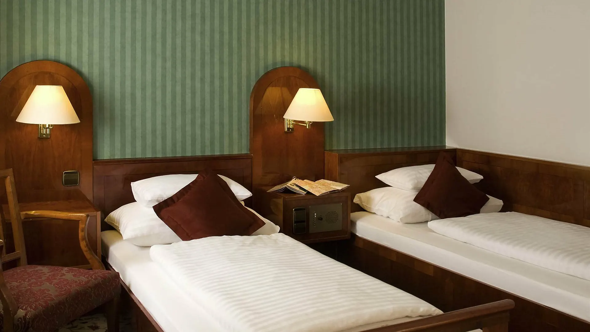 Mercure Grand Hotel Biedermeier Wien 4*, Vienna